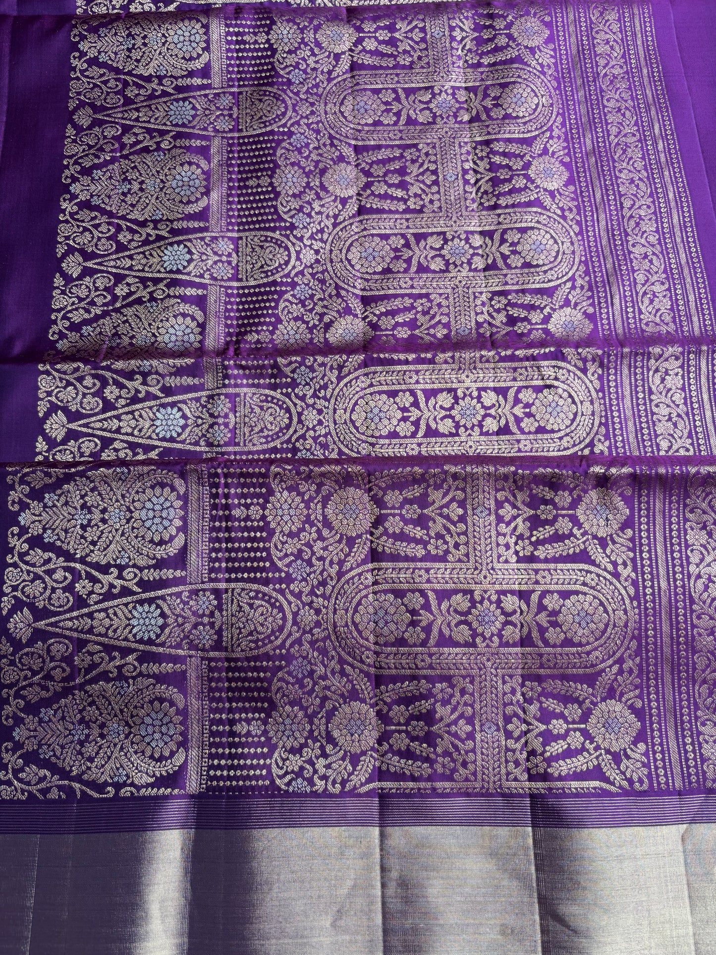 Royal Violet Silk Saree with Floral Buttas and Grand Zari Pallu
